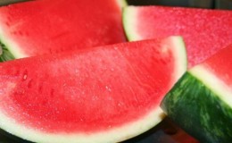 O que é bom em uma melancia sem sementes, que variedades existem e como cultivá-la