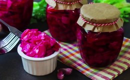 The best recipes for sauerkraut with beets from different nations of the world