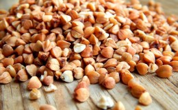 Cos'è il grano saraceno non macinato e come cucinarlo correttamente