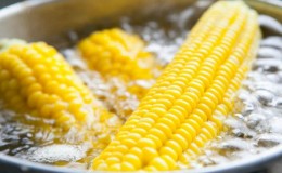 Is it possible to eat boiled corn while losing weight: calorie content, harm and benefits of cereal