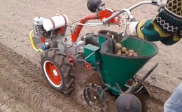How to make a potato planter for a mini tractor with your own hands