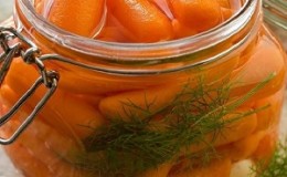 Једноставни и укусни кисели рецепти од шаргарепе
