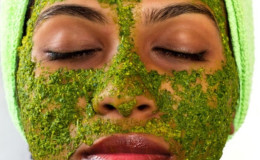 Melhores tratamentos faciais: máscaras de salsa caseiras