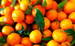 Ano ang Pagkakaiba sa pagitan ng Clementines at Tangerines at Ano ang Malusog