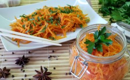 Comment préparer délicieusement des carottes à la coréenne pour l'hiver dans des bocaux