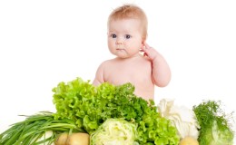 Api per a un bebè: com introduir-se adequadament en aliments complementaris