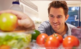 Colheita fresca por muito tempo: por que os tomates não podem ser armazenados na geladeira e onde é melhor fazê-lo