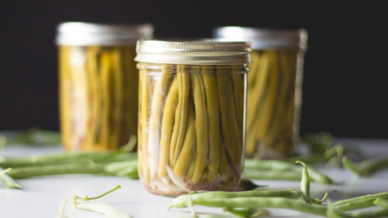 Anong uri ng mga asparagus beans na lalago: mga varieties na hindi mag-iiwan ng sinuman na walang malasakit