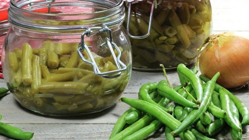 Nangungunang 20 pinaka masarap na mga recipe para sa mga de-latang beans na asparagus: pag-aani ng mga lihim mula sa nakaranas na mga maybahay
