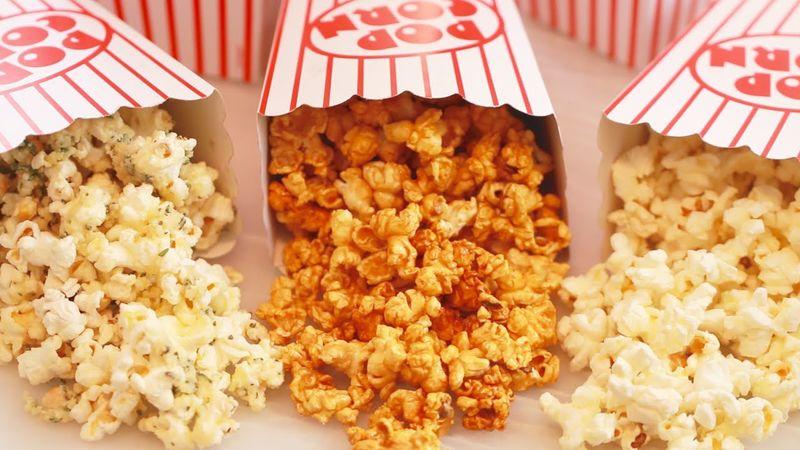 Welke mais is er nodig voor popcorn: kies de juiste variëteit, verwerk de granen en kook ze thuis