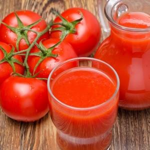 Hybrid tomato para sa canning at salad: Anastasia tomato