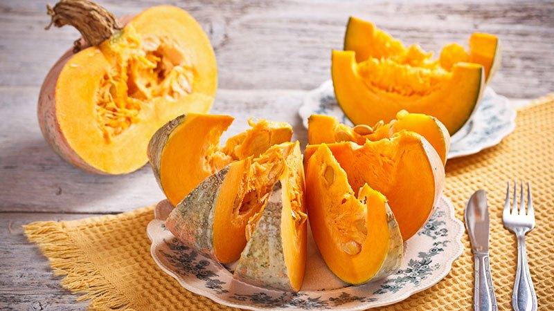 How and in what quantity to use pumpkin seeds for weight loss: the benefits and harms of seeds in the fight for harmony