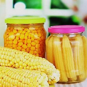 Comment conserver le maïs pour l'hiver à la maison: les recettes les plus délicieuses pour la récolte