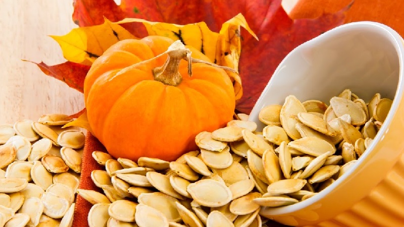 How to use pumpkin seeds for worms: the effectiveness of treatment and the best folk recipes