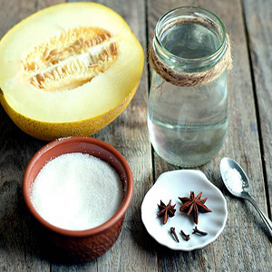 Top 8 der besten Rezepte zum Kochen von Melone in Sirup für den Winter in Dosen