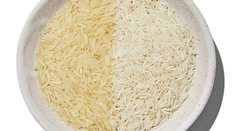 Comment le riz basmati est différent du riz ordinaire