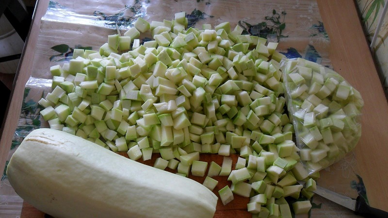 Is it possible to freeze zucchini for the winter and how to do it correctly: instructions for harvesting and advice from experienced housewives