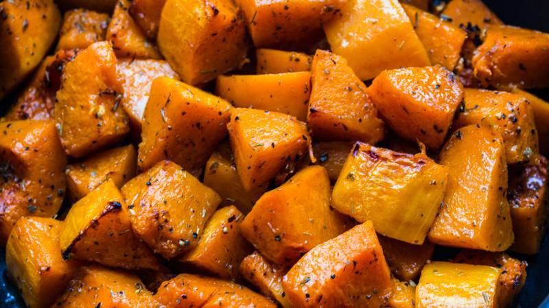Haşlanmış balkabağının yararları ve zararları: Haşlanmış sebze hakkında iyi olan nedir, nasıl doğru pişirilir ve yenir