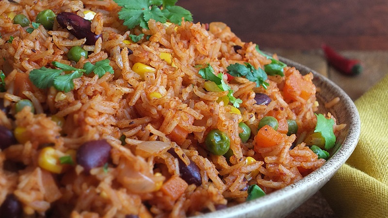 Warum brauner Reis gut zur Gewichtsreduktion ist und wie man ihn kocht