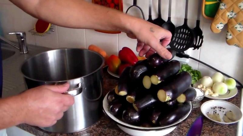 Patlıcan turşusu nasıl pişirilir: kış hazırlıkları için en iyi tarifler