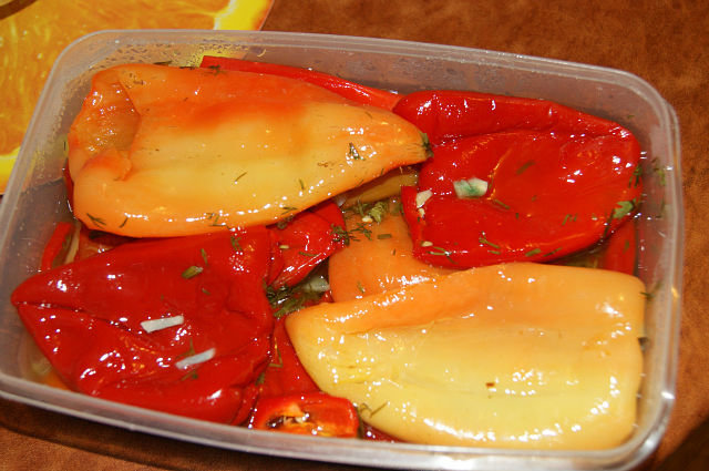 Do-it-yourself originálne prírezy: ako soliť papriku na zimu úplne rýchlo a chutne