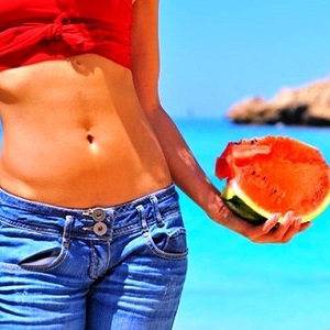 Warum ist Wassermelone nützlich zum Abnehmen, ist es möglich, sie zu essen, während man gegen Fettleibigkeit kämpft, Optionen für eine Wassermelonendiät