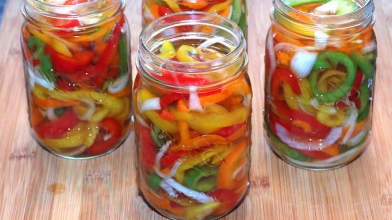Najlepšie spôsoby zberu papriky v zime: recepty na konzerváciu a sušenie horúcich korenín