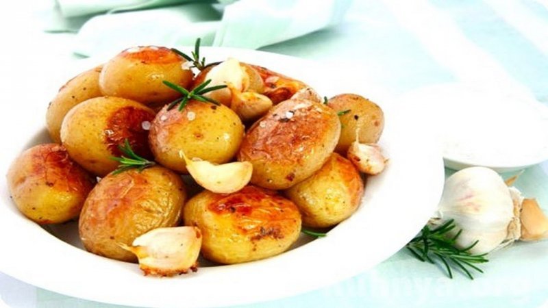 Patates per baixar de pes: es poden menjar en una dieta i en quina forma