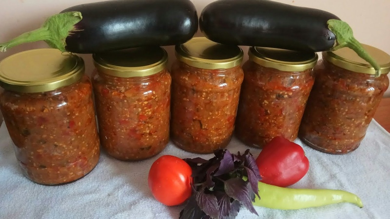 Comment faire cuire du caviar d'aubergine sans vinaigre pour l'hiver à la maison