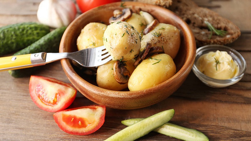 Is er diarree of verstopping door aardappelen en is het mogelijk om deze in dergelijke gevallen op te eten