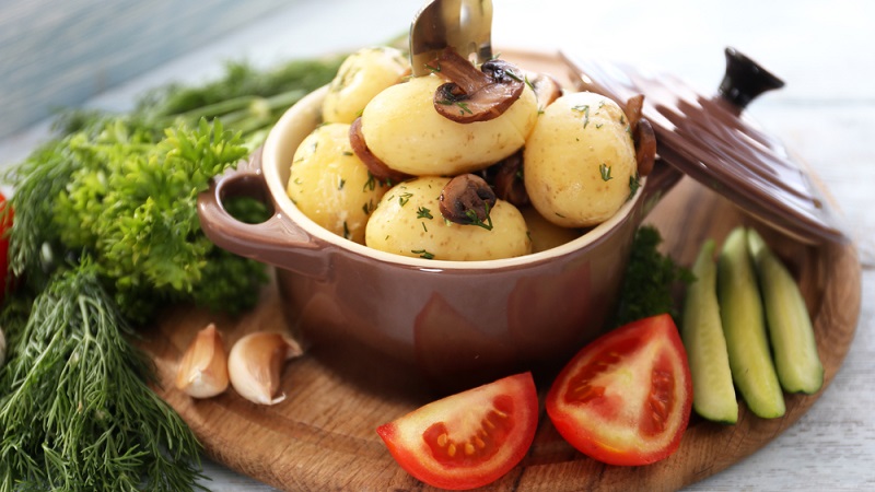 Is er diarree of verstopping door aardappelen en is het mogelijk om deze in dergelijke gevallen op te eten