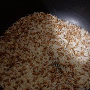 Cinderellas için hayat kesmek: pirincin karabuğdaydan hızlı bir şekilde ayrılması