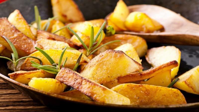 Como escolher batatas dependendo do método de cozimento: para cozinhar e para fritar