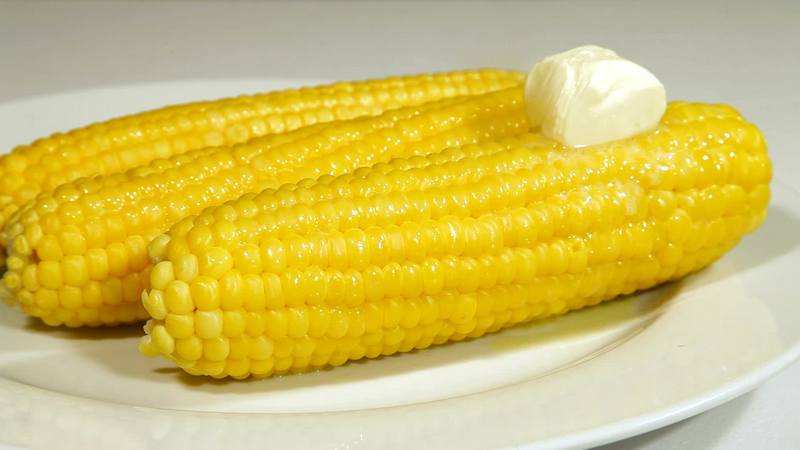 Is it possible to eat boiled corn while losing weight: calories, benefits and harms in the fight against extra pounds