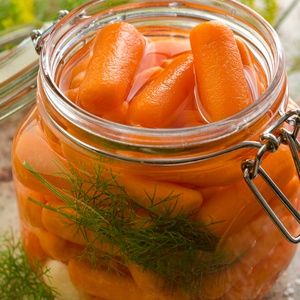 Recettes dorées pour les blancs de carottes pour l'hiver