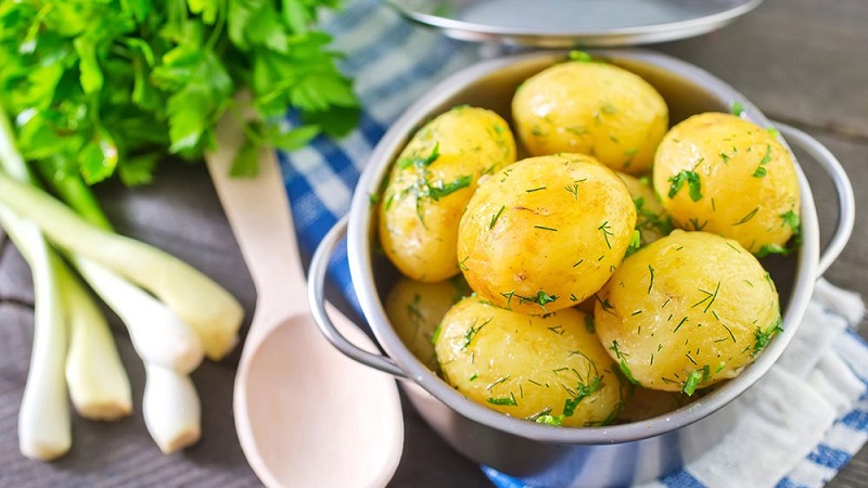 Escolha de batatas friáveis ​​e saborosas: qual variedade é a certa
