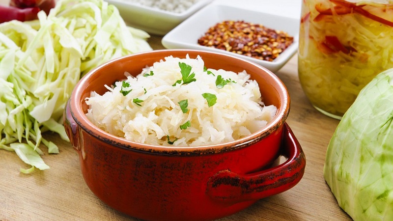 Ang pinakamahusay na nasubok na oras na mga recipe ng sauerkraut
