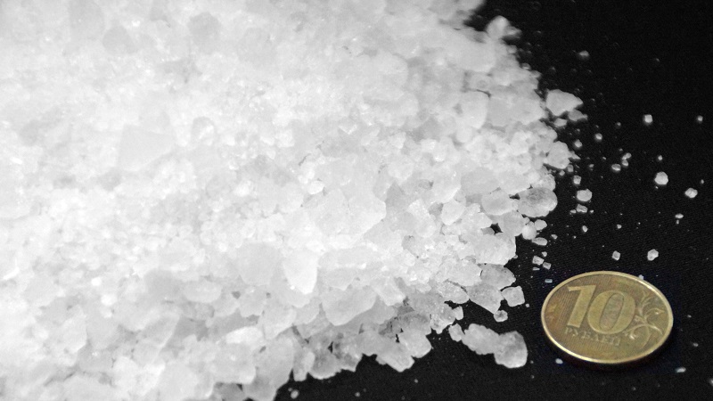 Nous fabriquons les blancs correctement: quel type de sel convient le mieux au chou salé