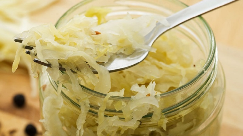 Why can you get poisoned with sauerkraut and what to do if this happens