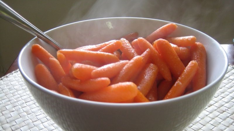 Зашто је кухана шаргарепа здравија него сирова