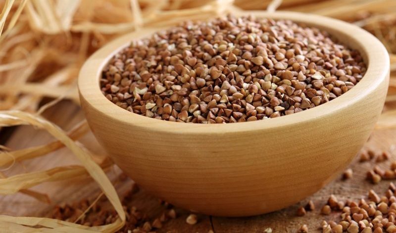 Como o trigo sarraceno afeta o sangue: ele engrossa ou se liquefaz e pode ser comido com colesterol alto