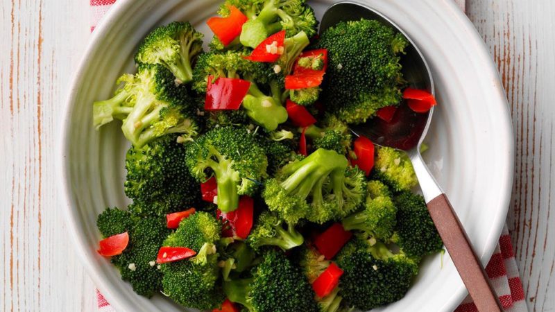 Le brocoli est-il utile pour perdre du poids et sous quelle forme et quelle quantité l'inclure dans l'alimentation