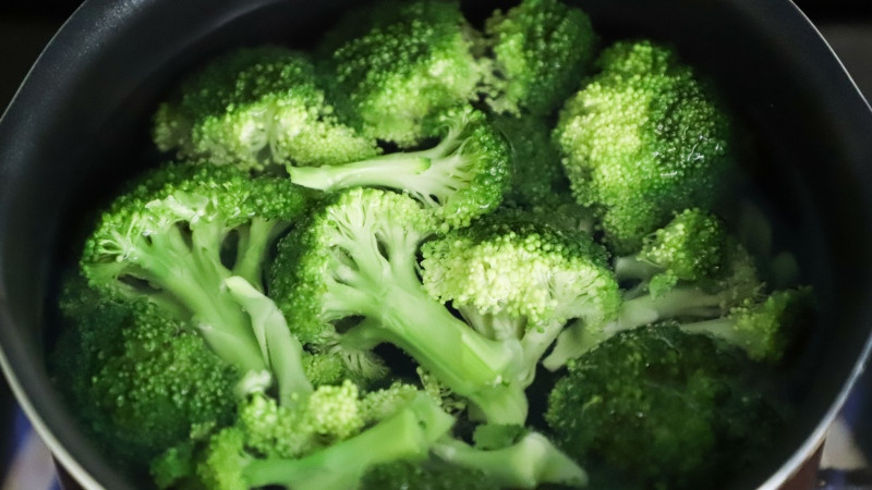 Výhody a poškodenia brokolice pre ženy