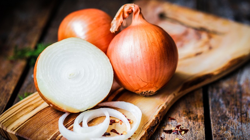 Is it possible to eat onions with type 2 diabetes mellitus: benefits and harms, consumption rates