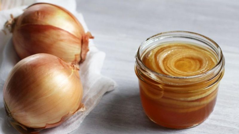 Como usar corretamente o suco de cebola com mel para limpar os vasos sanguíneos, avaliações sobre a eficácia