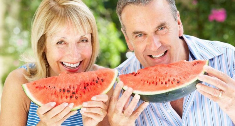 Watermeloen met stenen in de galblaas: is het mogelijk om te eten en in welke hoeveelheden
