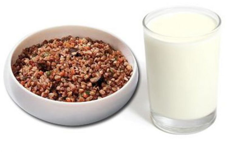 Quantas kcal tem o trigo sarraceno cru com kefir? Conteúdo calórico do mingau fervido no kefir